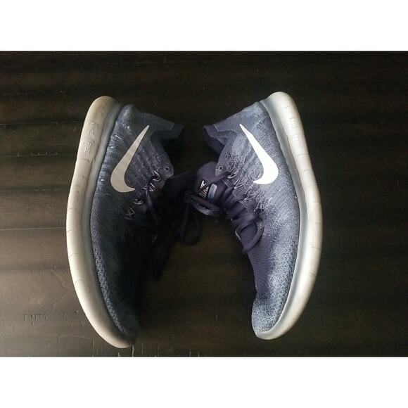 Nike Free Run Flyknit Women's Running Shoes Oreo Blue White 880843 402 Size 9.5 - Picture 12 of 16